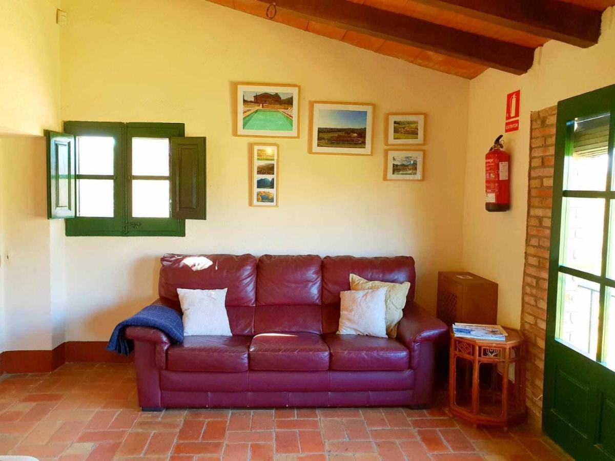 Masia Para Grupos Con Piscina Privada28 Pax Cabanelles Экстерьер фото